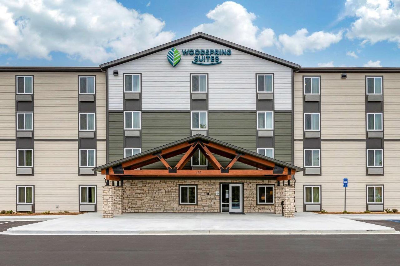Woodspring Suites Брунсуик Екстериор снимка