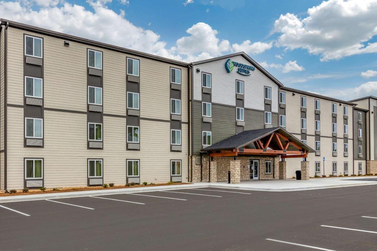 Woodspring Suites Брунсуик Екстериор снимка