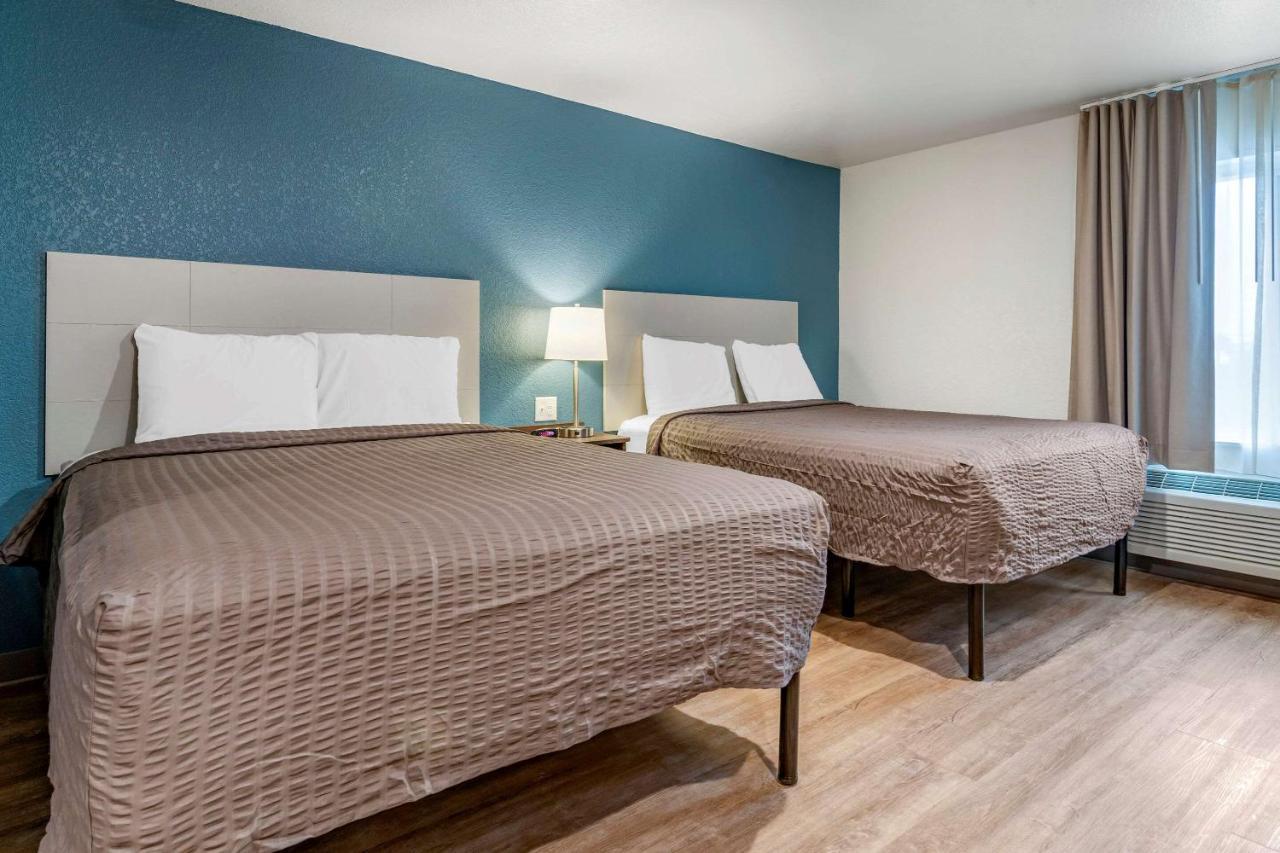 Woodspring Suites Брунсуик Екстериор снимка